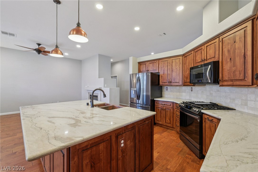 6052 Star Decker Road