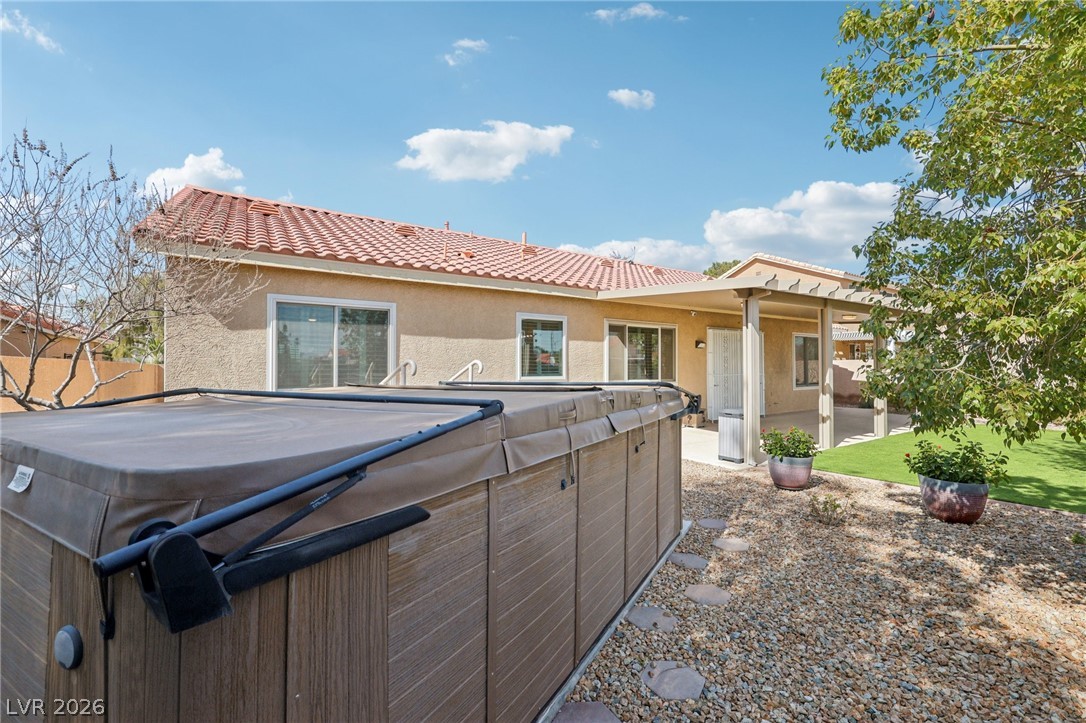 6052 Star Decker Road
