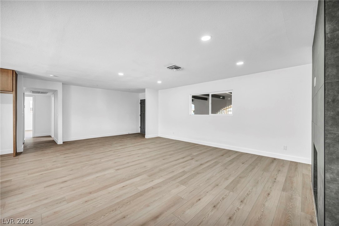 3527 Ruth Drive