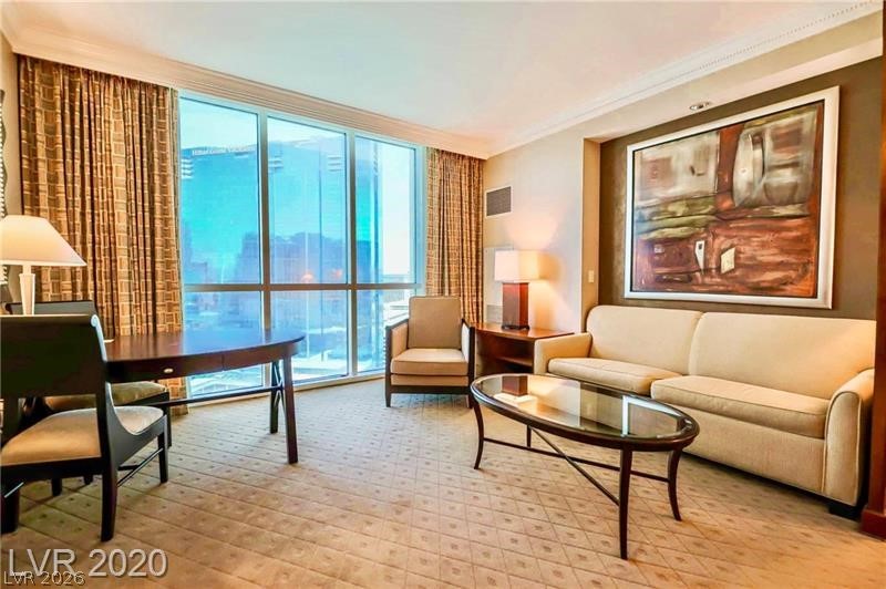135 East Harmon Avenue 1703