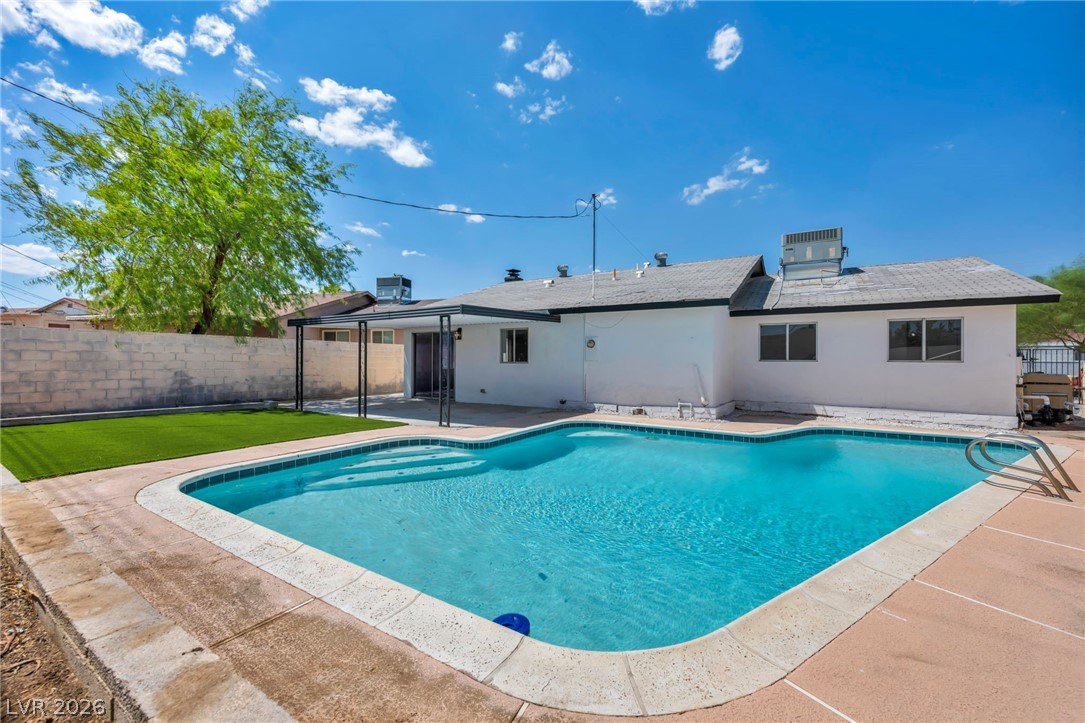 4805 Terra Linda Avenue