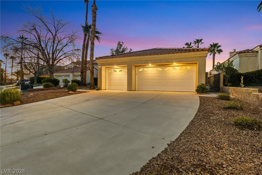 7813 Painted Sunset Drive