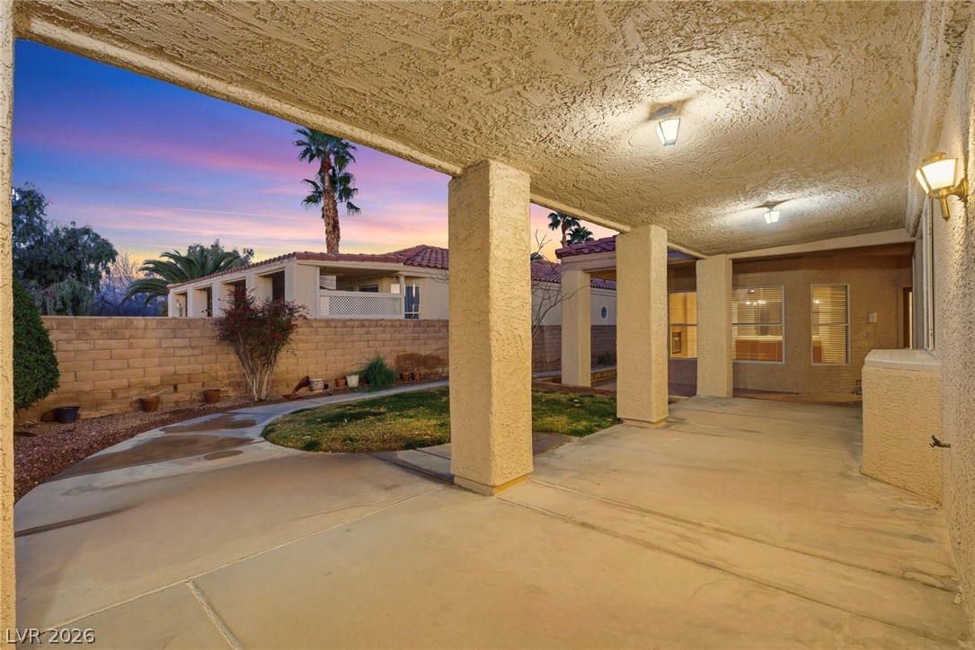 7813 Painted Sunset Drive