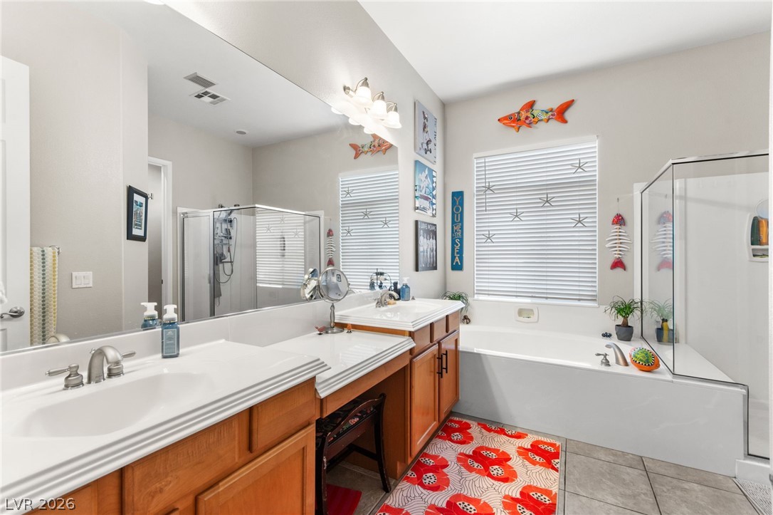 8066 Villa Del Viento Drive