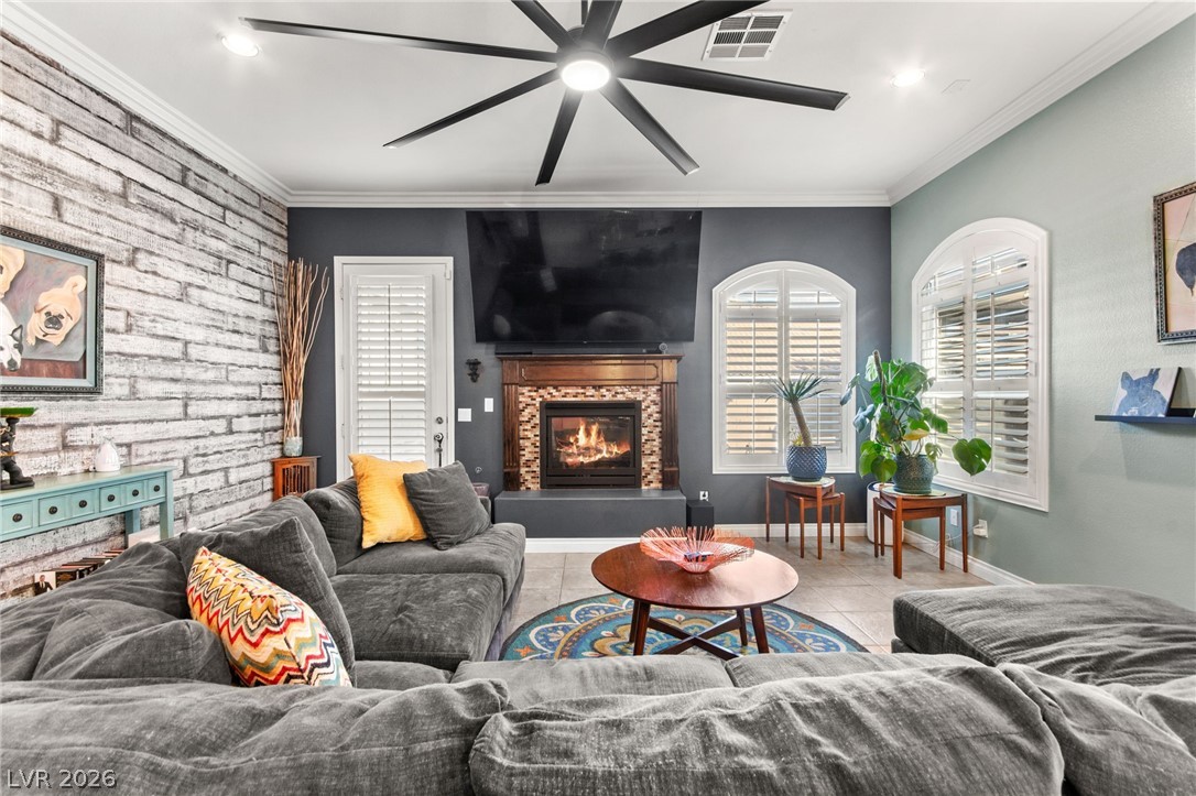 8066 Villa Del Viento Drive