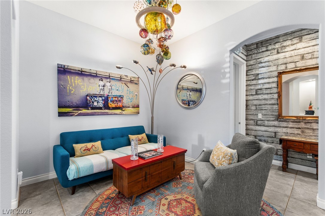 8066 Villa Del Viento Drive