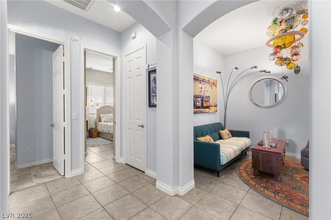 8066 Villa Del Viento Drive