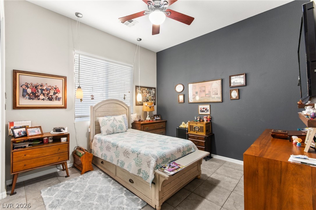 8066 Villa Del Viento Drive