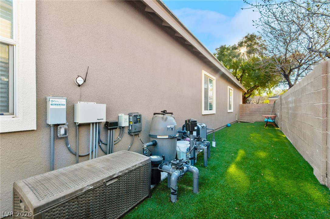 8066 Villa Del Viento Drive