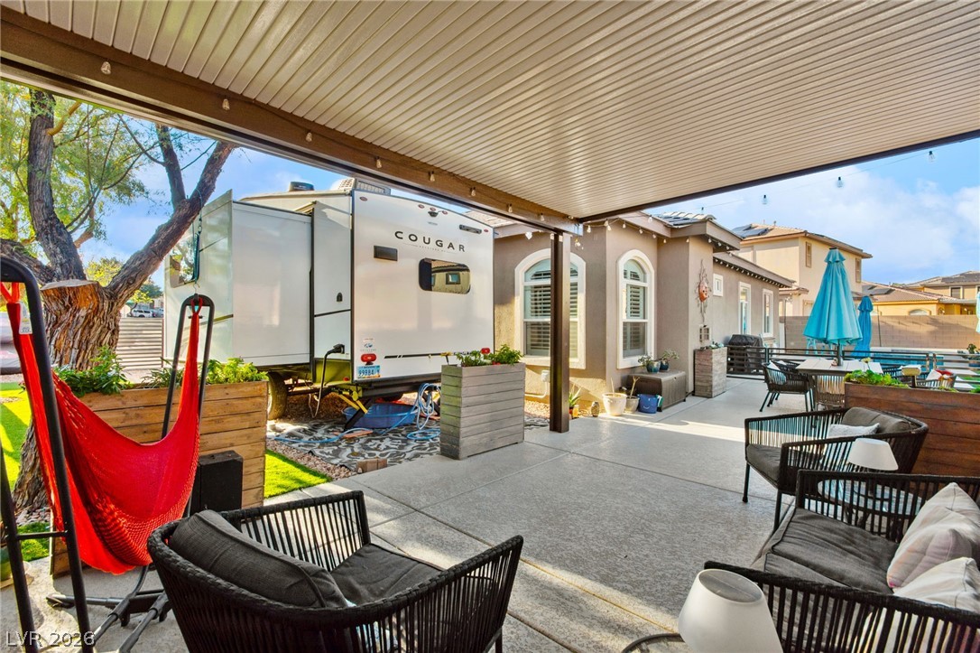 8066 Villa Del Viento Drive