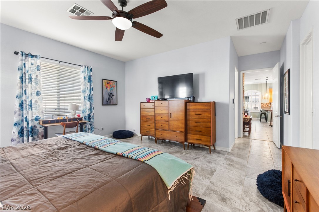 8066 Villa Del Viento Drive