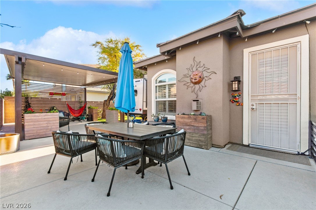 8066 Villa Del Viento Drive