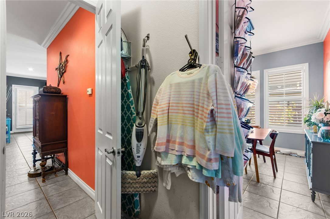 8066 Villa Del Viento Drive