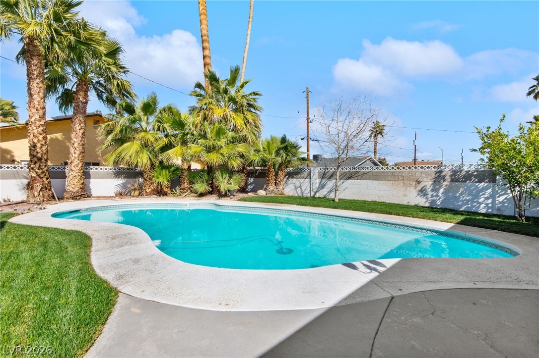 3456 Cherokee Avenue