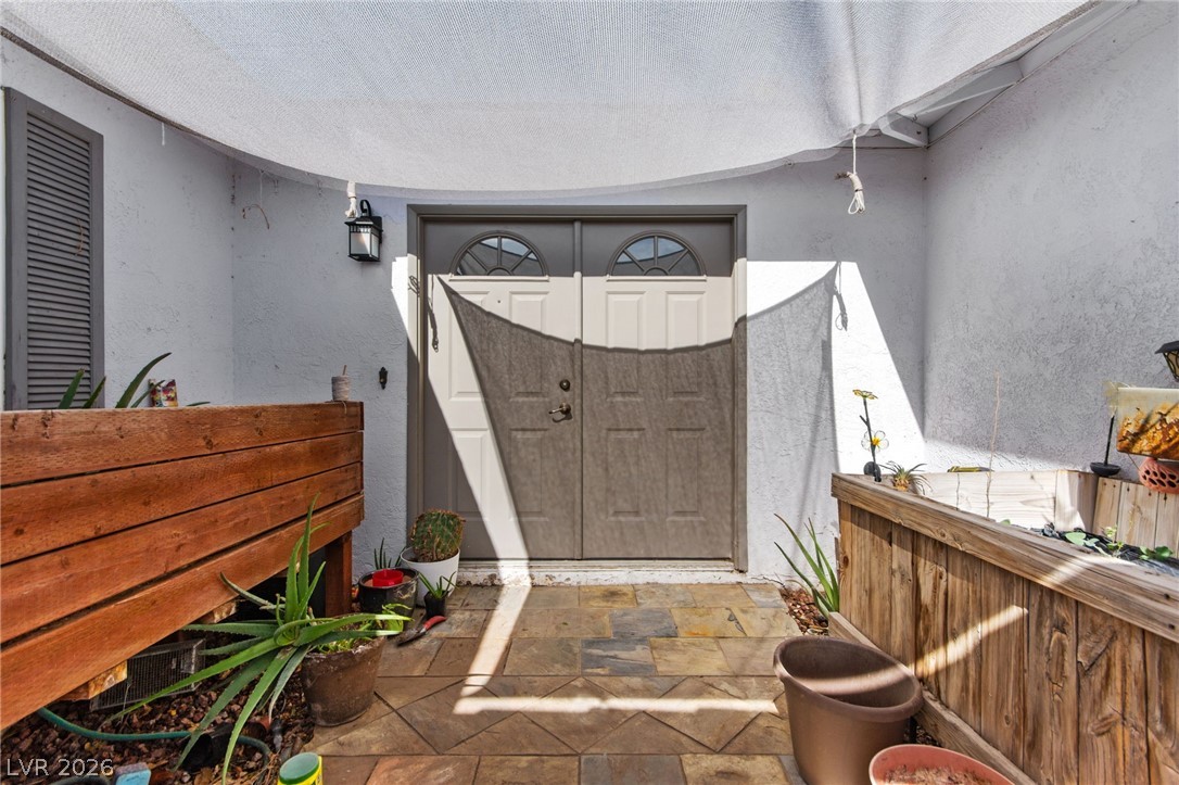 3456 Cherokee Avenue