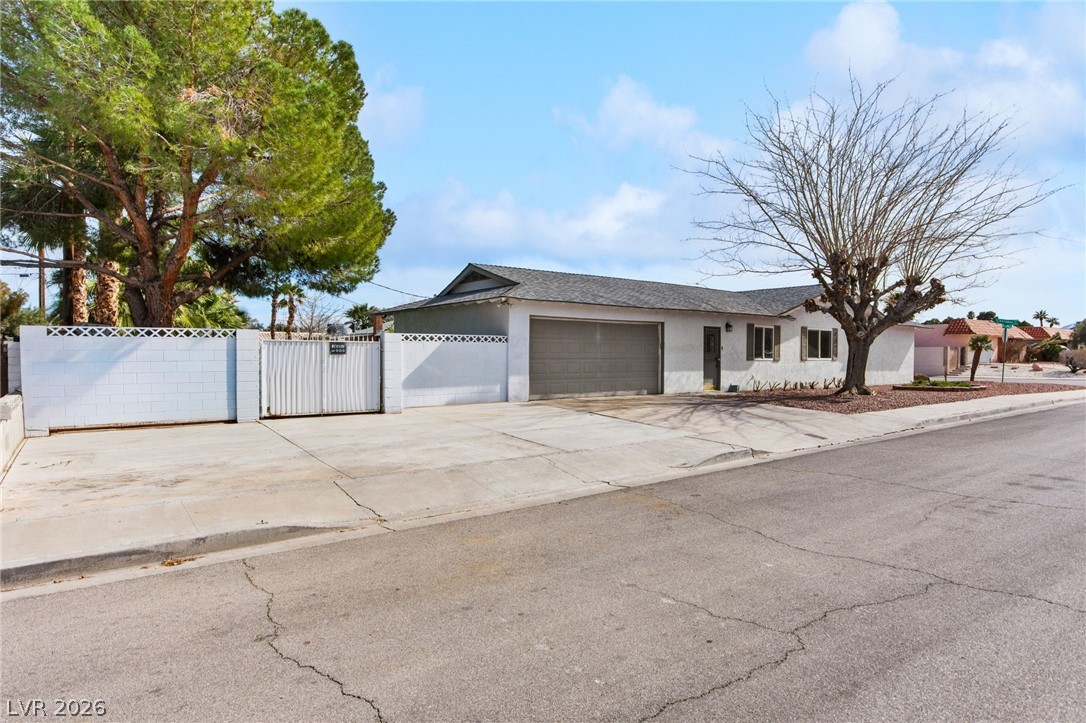 3456 Cherokee Avenue