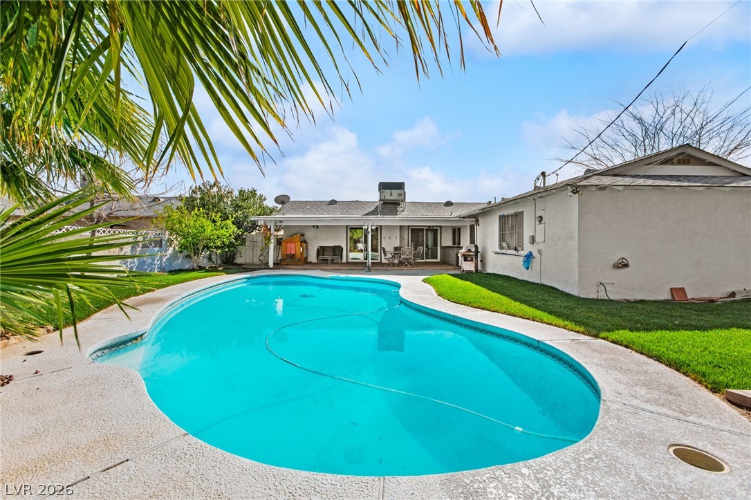 3456 Cherokee Avenue