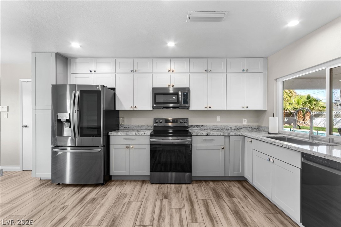 3456 Cherokee Avenue