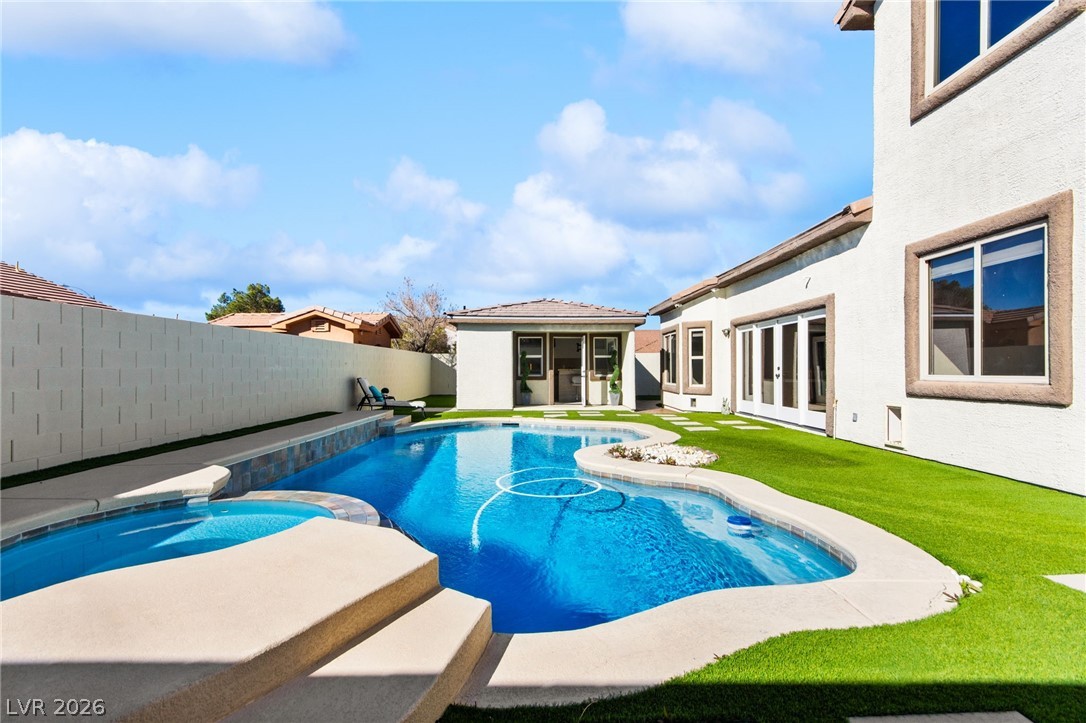 521 Kanani Court