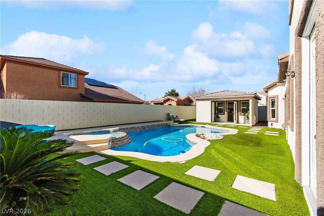 521 Kanani Court