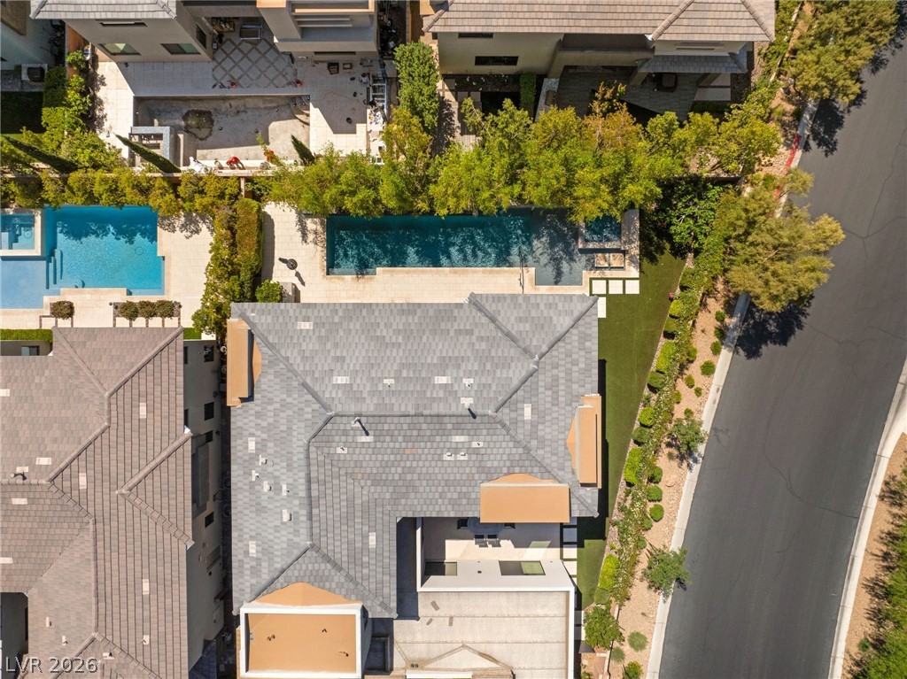 15 Gemstar Lane