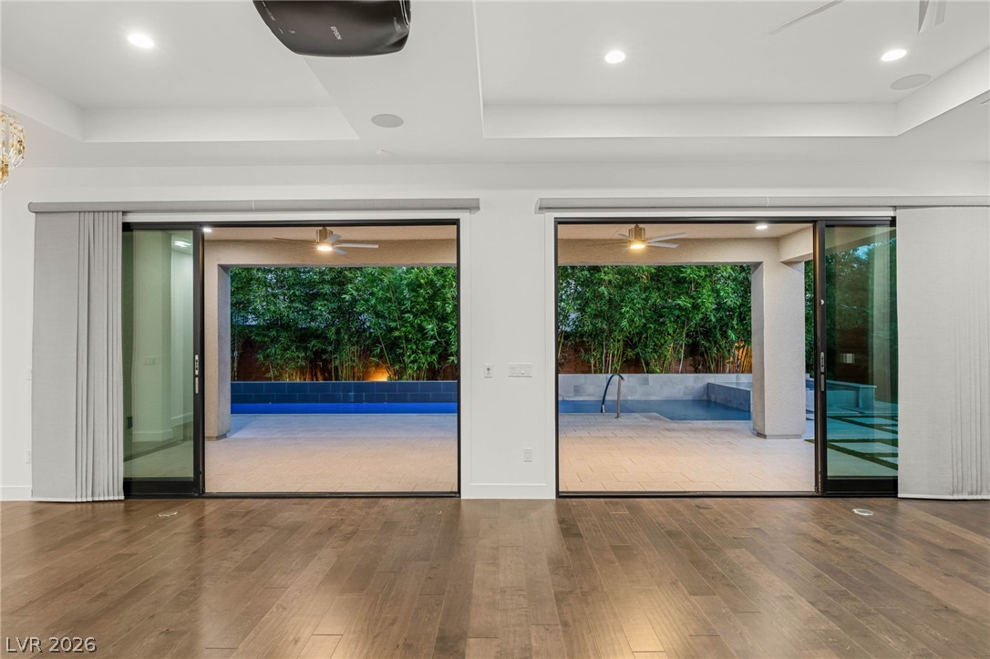 15 Gemstar Lane