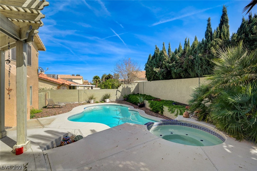 2731 Legend Hollow Court