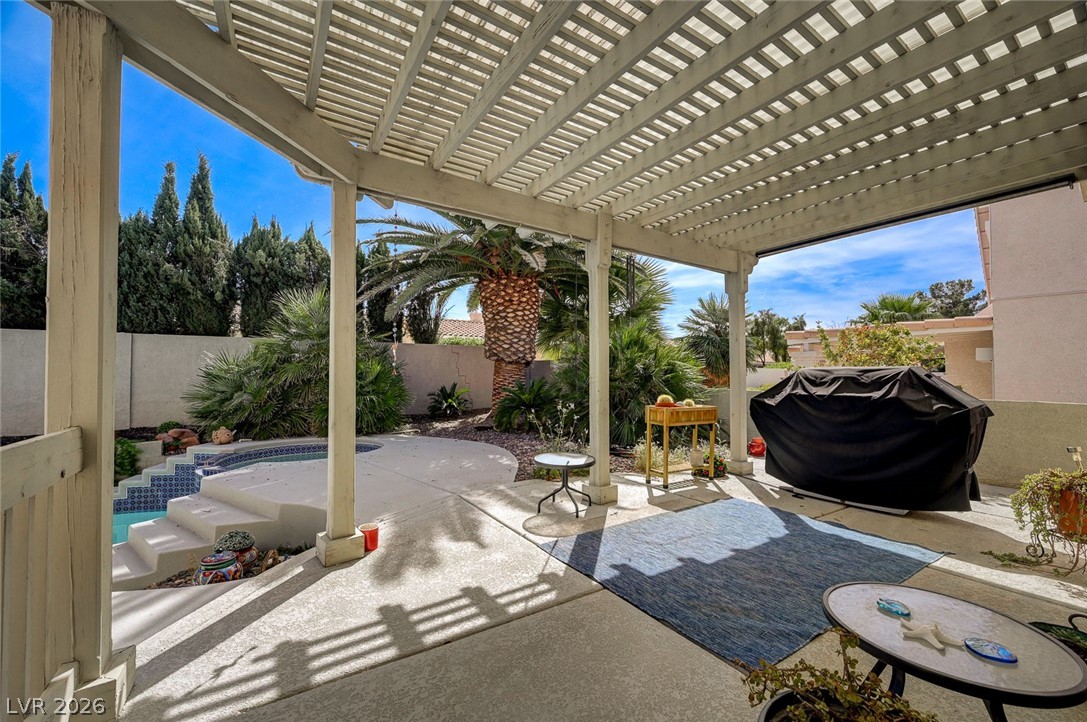2731 Legend Hollow Court