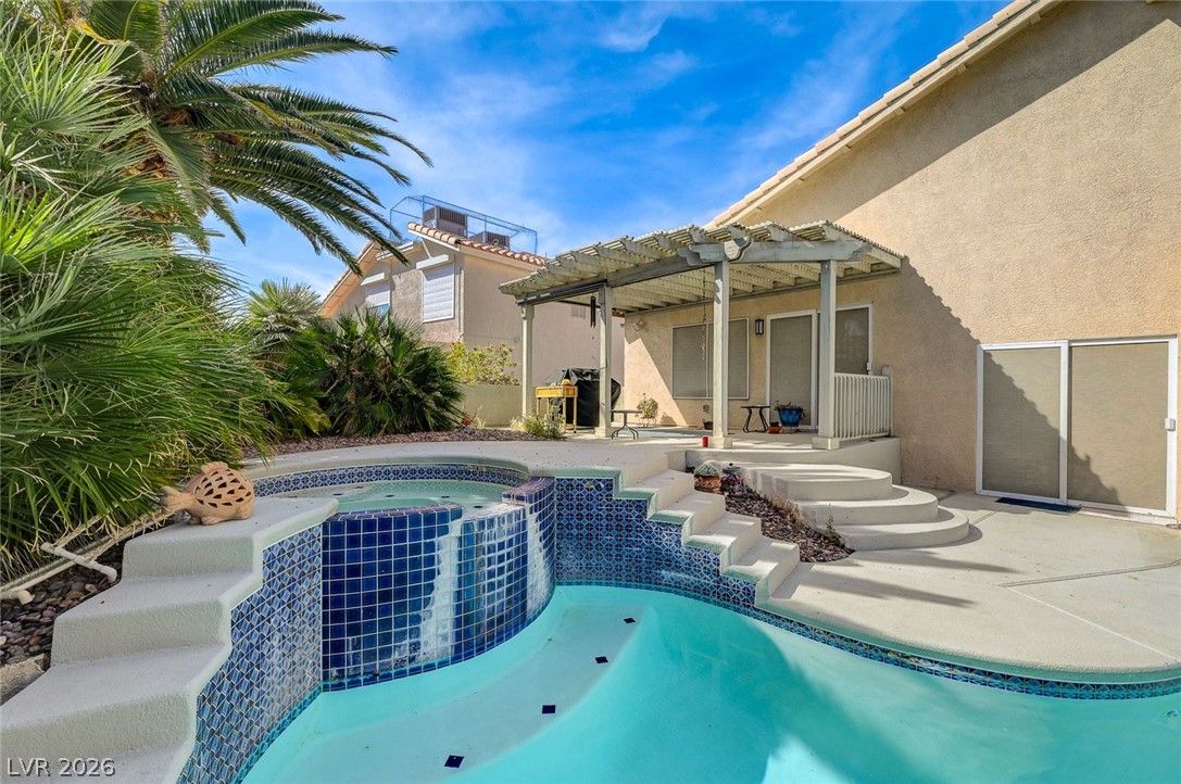 2731 Legend Hollow Court