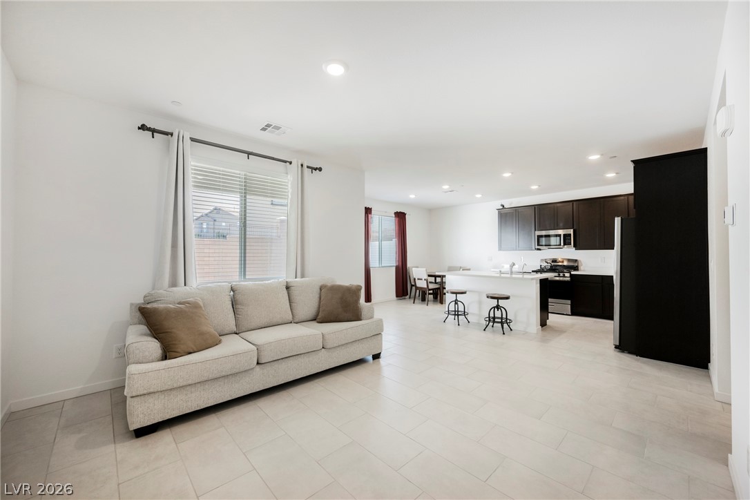 1048 Gabriela Ridge Lane