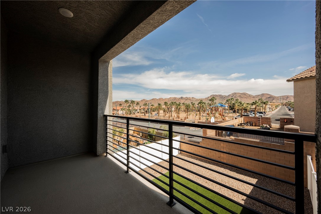 1048 Gabriela Ridge Lane