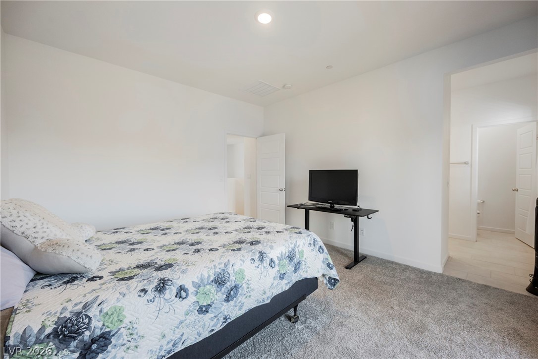 1048 Gabriela Ridge Lane