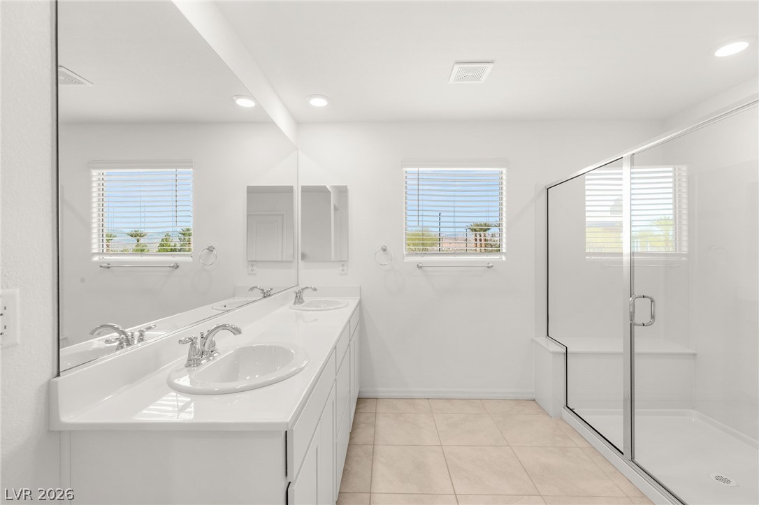 7973 Adelaide Hills Street