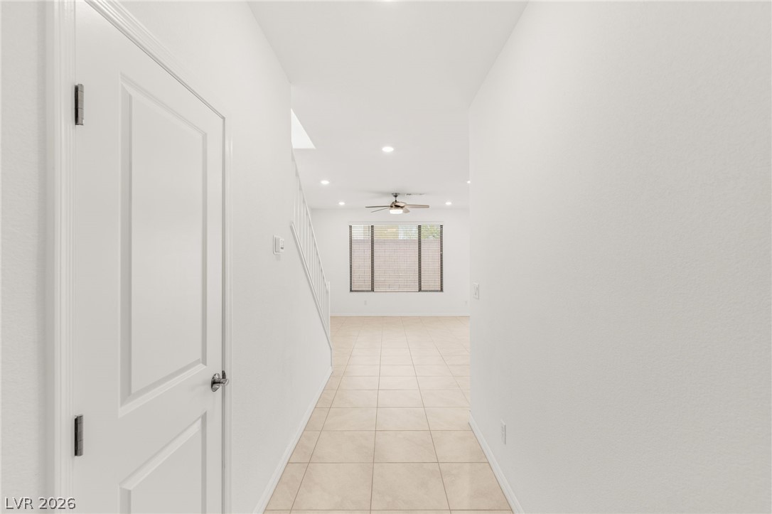 7973 Adelaide Hills Street