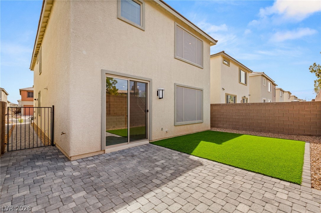 7973 Adelaide Hills Street