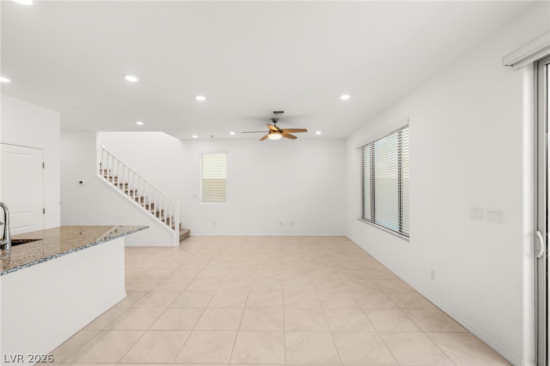 7973 Adelaide Hills Street