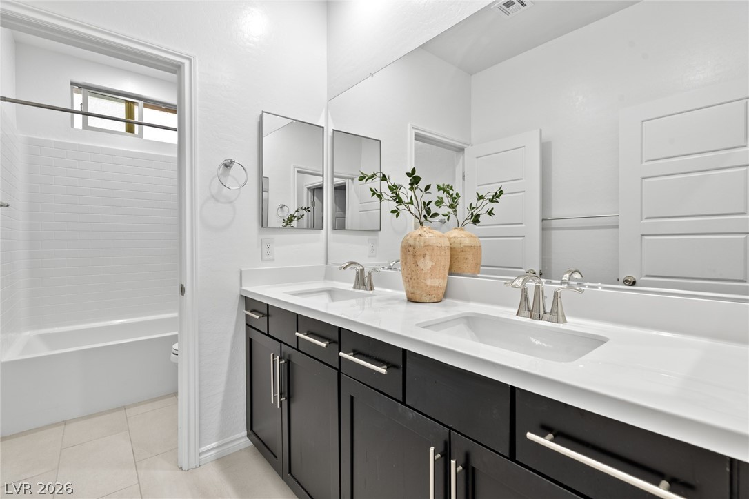 600 North Carriage Hill Drive 1162