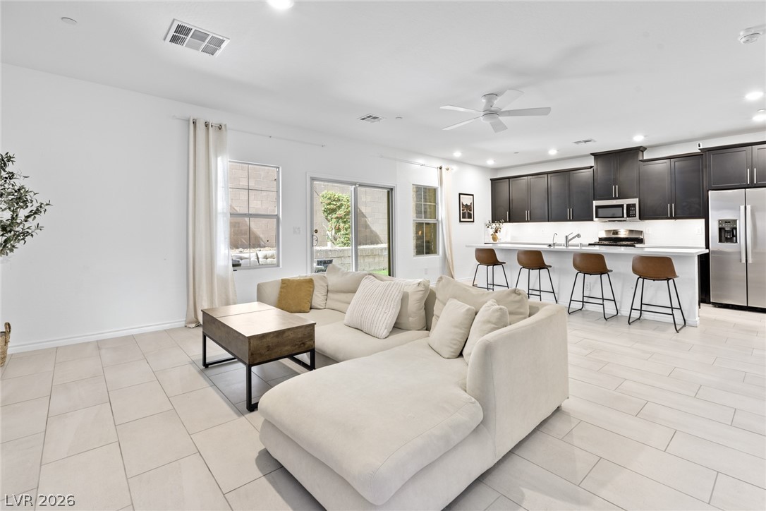 600 North Carriage Hill Drive 1162