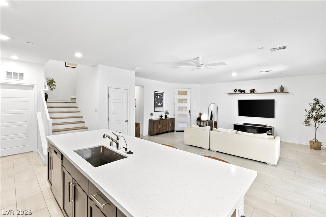 600 North Carriage Hill Drive 1162