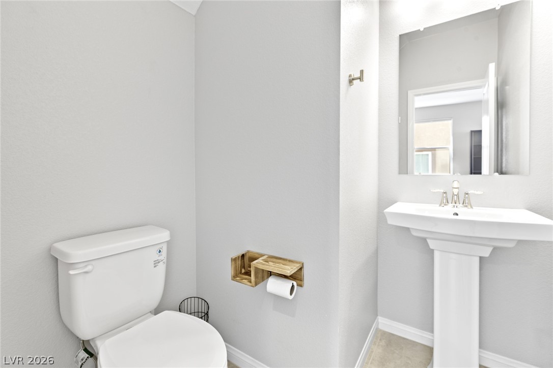 10786 Rockvale Falls Avenue