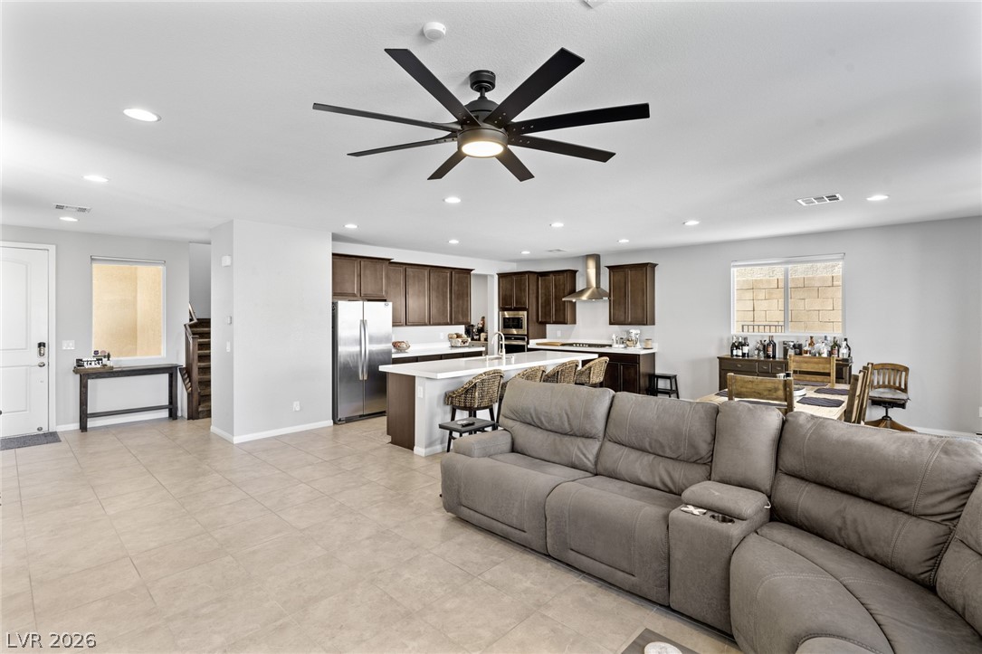 10786 Rockvale Falls Avenue