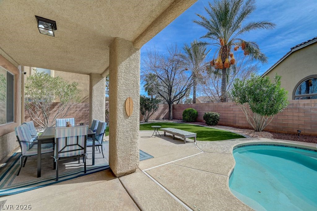 500 Ruby Vista Court