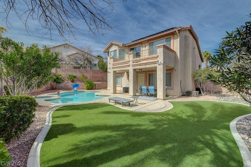 500 Ruby Vista Court