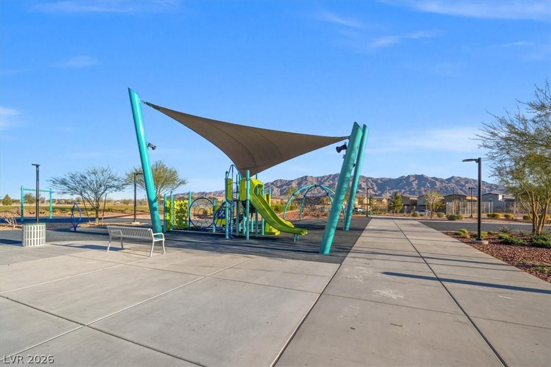 4016 Lone Fern Court