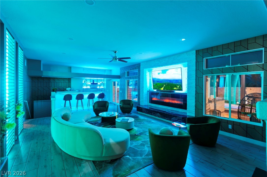 4198 Abernethy Forest Place