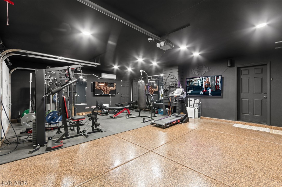 4198 Abernethy Forest Place