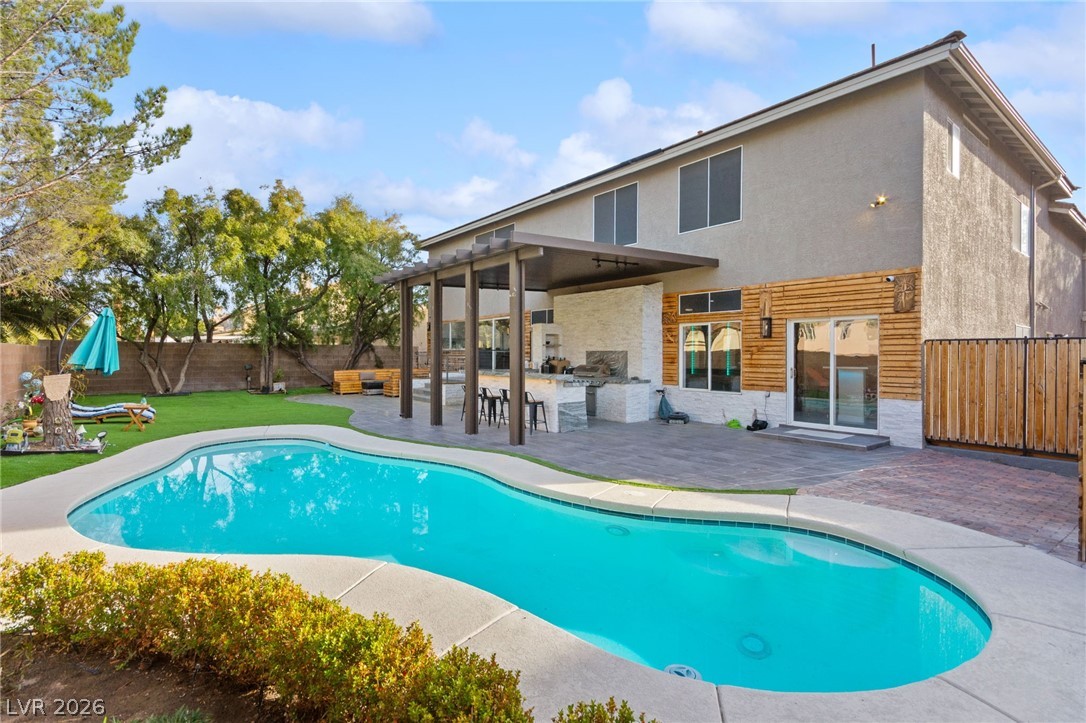 4198 Abernethy Forest Place