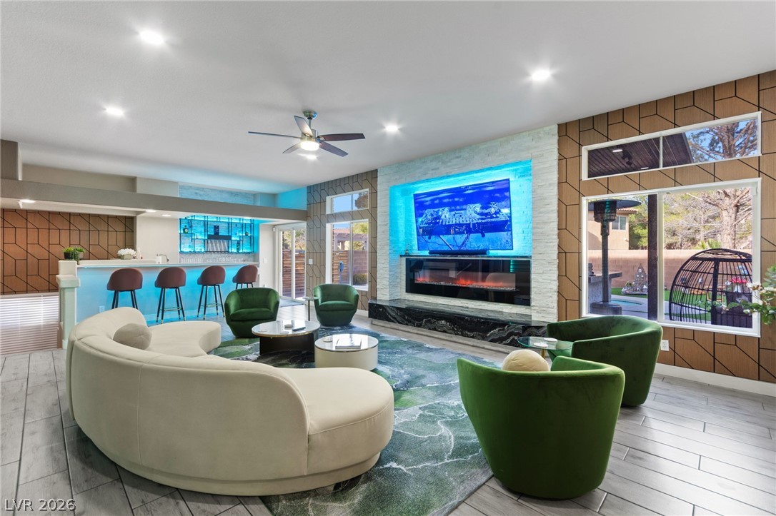 4198 Abernethy Forest Place