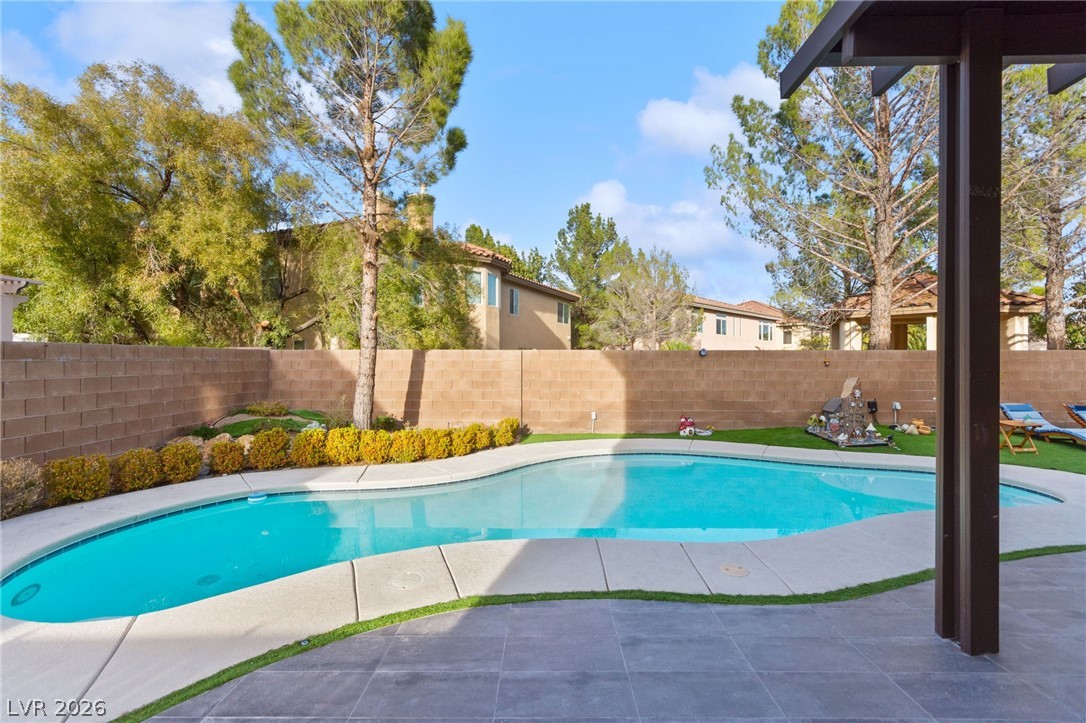 4198 Abernethy Forest Place