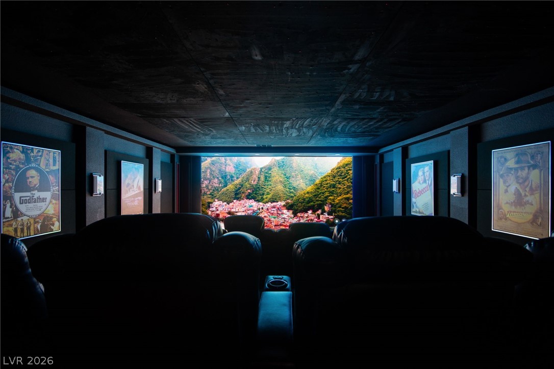 4198 Abernethy Forest Place